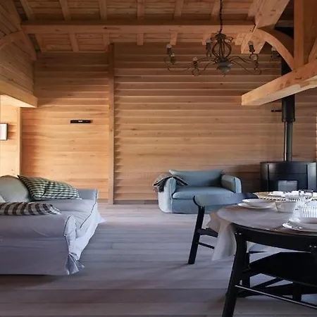 Escape To Nature In Semesterbostad